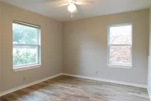 325 W Jones St, Krum, TX 76249 - Photo 15
