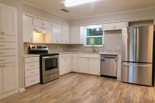 325 W Jones St, Krum, TX 76249 - Photo 11