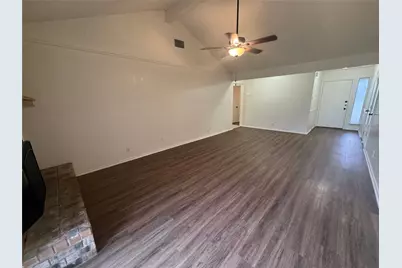 5604 Fireside Drive, Arlington, TX 76016 - Photo 3