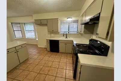 5604 Fireside Drive, Arlington, TX 76016 - Photo 7