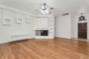 1207 E Oak St, Wylie, TX 75098 - Photo 9