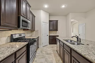 660 Sharpley Drive, Fate, TX 75087 - Photo 5