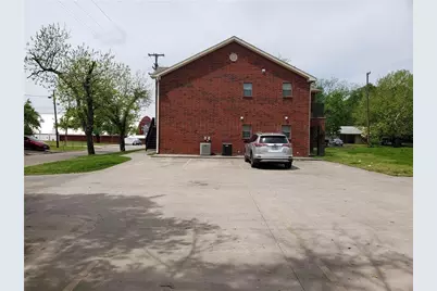 1618 Bois D Arc Street #102, Commerce, TX 75428 - Photo 3