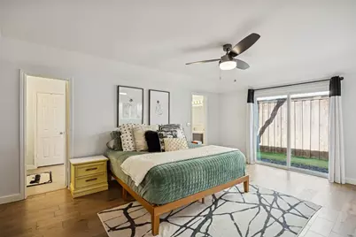 9522 Robin Meadow Drive, Dallas, TX 75243 - Photo 19