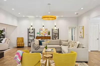 9522 Robin Meadow Drive, Dallas, TX 75243 - Photo 7
