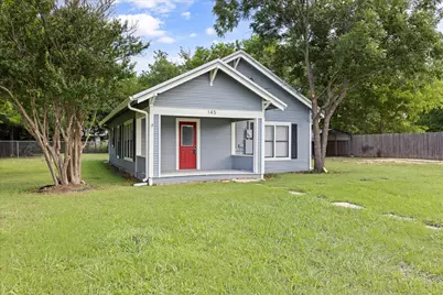 145 E Denmark Street, Walnut Springs, TX 76690 - Photo 3