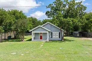 145 E Denmark St, Walnut Springs, TX 76690 - Photo 29