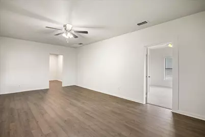 145 E Denmark Street, Walnut Springs, TX 76690 - Photo 21