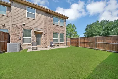 1946 Sherburne Street, Lewisville, TX 75067 - Photo 31