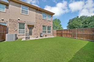 1946 Sherburne St, Lewisville, TX 75067 - Photo 31