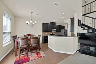 1946 Sherburne St, Lewisville, TX 75067 - Photo 9