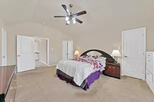 1946 Sherburne St, Lewisville, TX 75067 - Photo 23
