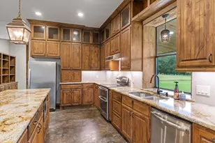 863 Vz County Road 1815, Grand Saline, TX 75140 - Photo 11