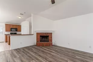 7427 Fossil Creek Dr, Arlington, TX 76002 - Photo 9