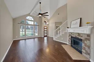 1348 Dallshan Dr, Carrollton, TX 75007 - Photo 5