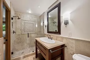 3909 Courtshire Dr, Dallas, TX 75229 - Photo 35
