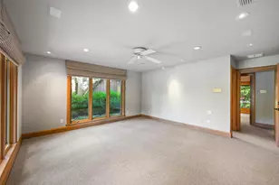 3909 Courtshire Dr, Dallas, TX 75229 - Photo 23