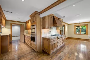 3909 Courtshire Dr, Dallas, TX 75229 - Photo 15