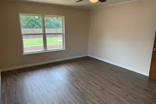 216 Randy St, Whitesboro, TX 76273 - Photo 17