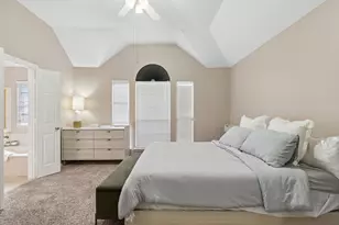 1552 Dublin Cir, Grapevine, TX 76051 - Photo 5