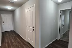 14428 Cloudview Way, Fort Worth, TX 76052 - Photo 9