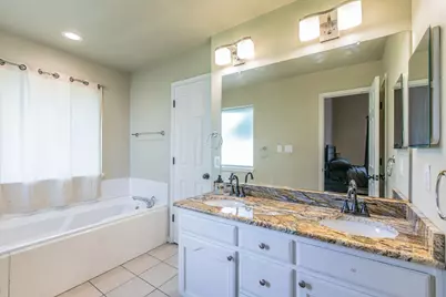 4722 Bayberry Street, Flower Mound, TX 75028 - Photo 9