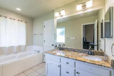 4722 Bayberry Street, Flower Mound, TX 75028 - Photo 17