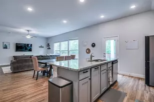 8221 Hampton Dr, Rowlett, TX 75089 - Photo 13
