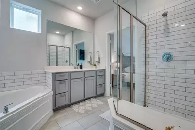8221 Hampton Drive, Rowlett, TX 75089 - Photo 15