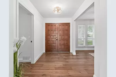 149 N Spring Creek Drive, Richardson, TX 75081 - Photo 3