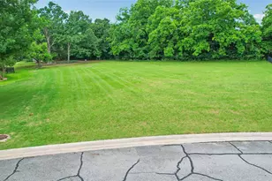 2001 Bois D Arc St, Bonham, TX 75418 - Photo 1