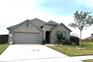 509 Wesley Dr, Grandview, TX 76050 - Photo 1