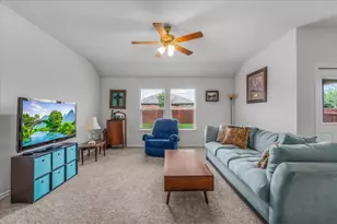 513 Derby Ln, Springtown, TX 76082 - Photo 7