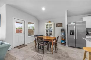 513 Derby Ln, Springtown, TX 76082 - Photo 5