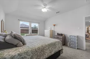 513 Derby Ln, Springtown, TX 76082 - Photo 11