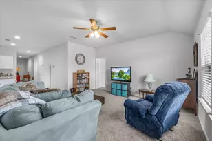 513 Derby Ln, Springtown, TX 76082 - Photo 9