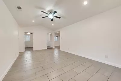 2121 Austin Drive, Carrollton, TX 75006 - Photo 7