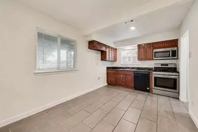 2121 Austin Drive, Carrollton, TX 75006 - Photo 9