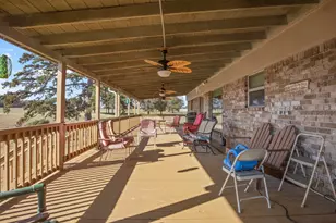 537 SW 12th Ave, Mt Pleasant, TX 75455 - Photo 3