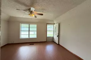 403 N Reagan St, Hamilton, TX 76531 - Photo 7