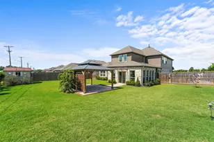 2828 Dancing Flame Dr, Denton, TX 76201 - Photo 33
