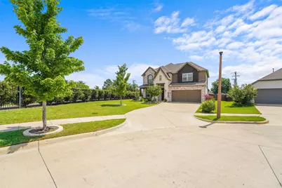 2828 Dancing Flame Drive, Denton, TX 76201 - Photo 3