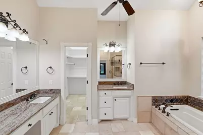 1020 Highland Oaks Drive, Southlake, TX 76092 - Photo 25