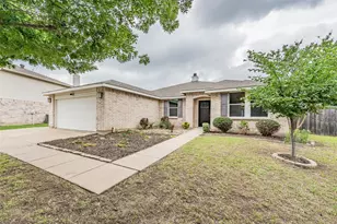 337 Snapdragon Ct, Burleson, TX 76028 - Photo 3