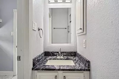 4332 Greenwood Lane, Grapevine, TX 76051 - Photo 17