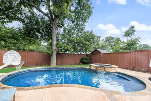 5736 Goodwin Ave, Dallas, TX 75206 - Photo 37