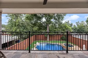 5736 Goodwin Ave, Dallas, TX 75206 - Photo 31