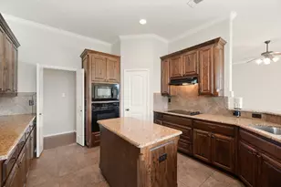 117 Thames Cir, Waxahachie, TX 75165 - Photo 15
