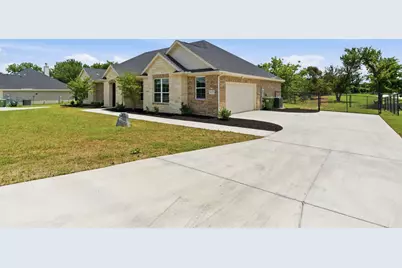 113 Cooper Court, Springtown, TX 76082 - Photo 5