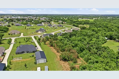 113 Cooper Court, Springtown, TX 76082 - Photo 27
